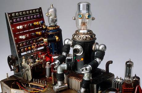 18 Robots hechos con basura reciclada 18 Robots hechos con basura reciclada
