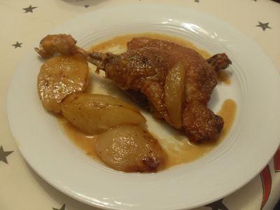 Confit de pato con pera