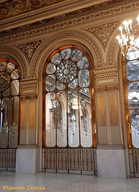 Rincones. El Palacio de la Bolsa de Madrid Rincones. El Palacio de la Bolsa de Madrid