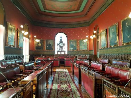 Rincones. El Palacio de la Bolsa de Madrid Rincones. El Palacio de la Bolsa de Madrid