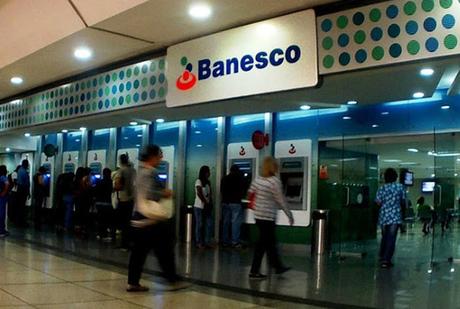 Banesco (@Banesco) subió el límite diario de las transferencias a Bs 200 millones #BanescOnLine Banesco (@Banesco) subió el límite diario de las transferencias a Bs 200 millones #BanescOnLine