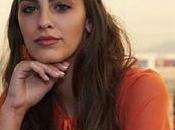 delirante odio antisionista: familia miss Iraq debe huir foto.