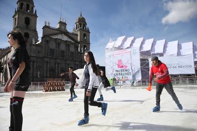 OFRECEN DIVERSIÓN A FAMILIAS MEXIQUENSES CON PISTA DE HIELO Y TOBOGÁN CONGELADO EN “INVIERNO EN PATINES” OFRECEN DIVERSIÓN A FAMILIAS MEXIQUENSES CON PISTA DE HIELO Y TOBOGÁN CONGELADO EN “INVIERNO EN PATINES”