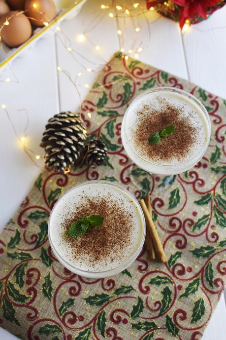 Ponche de huevo navideño (Eggnog). Ponche de huevo navideño (Eggnog).