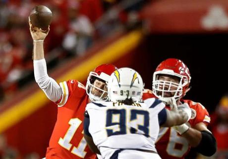 Resultado Cargadores de Los Ángeles vs Jefes de Kansas City en Semana 15