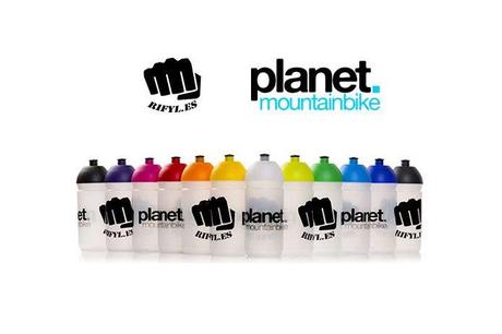 [Promoción] Por la compra de unos puños Rifyl llévate un bidón de Planet Mountain Bike