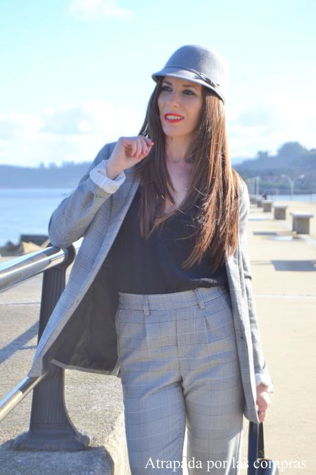 TRAJE PRÍNCIPE DE GALES