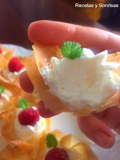 PASTELITOS DE PASTA FILO MASCARPONE Y FRAMBUESA