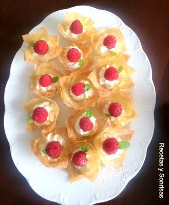 PASTELITOS DE PASTA FILO MASCARPONE Y FRAMBUESA