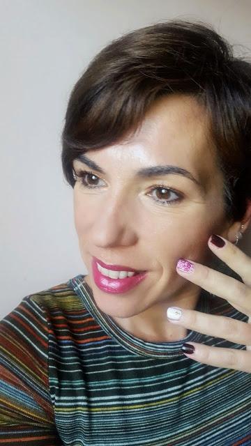 Maquillaje rápido, fácil y resultón con LOLA Makeup: Polvos traslúcidos prensados y Contour kit Maquillaje rápido, fácil y resultón con LOLA Makeup: Polvos traslúcidos prensados y Contour kit