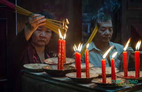 El Encanto de las Pagodas y Templos Budistas en Vientam