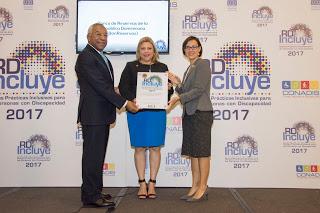 Banreservas recibe Sello de Buenas Prácticas “RD Incluye 2017”