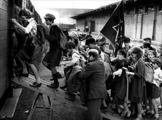 LOS NIÑOS DE LA ESTRELLA AMARILLA