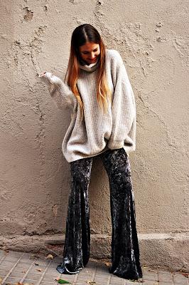 VELVET FLARE PANTS