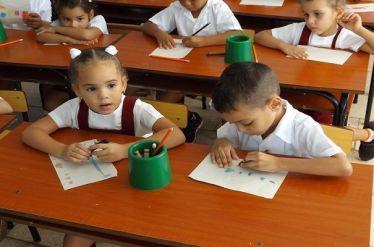 Hazañas de la Revolución Cubana: Niños de hoy, pueblo del mañana