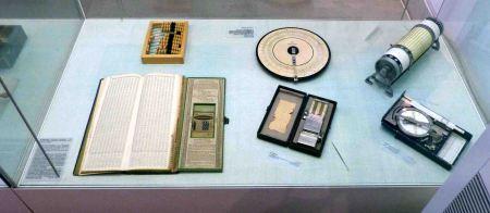 Instrumentos matemáticos en la Orangerie de Kassel Instrumentos matemáticos en la Orangerie de Kassel