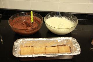 TARTA DE GALLETAS A LOS TRES CHOCOLATES