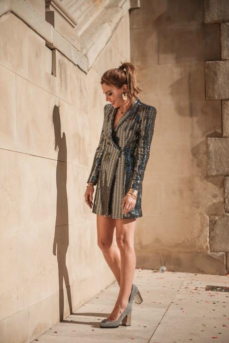 look de fiesta: metalizado total look