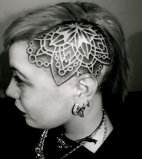 20 Tatuajes locos en la cabeza para valientes 20 Tatuajes locos en la cabeza para valientes