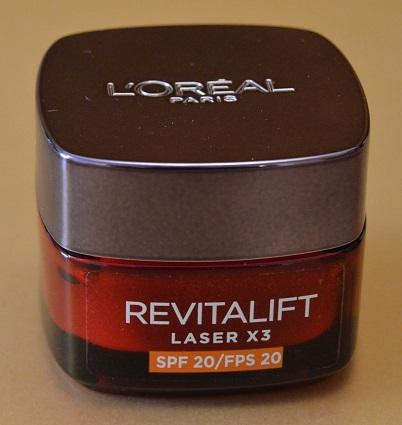 Probando la crema “Revitalift Laser X3” con protección solar SPF20 de L’OREAL (proyecto YOUZZ)