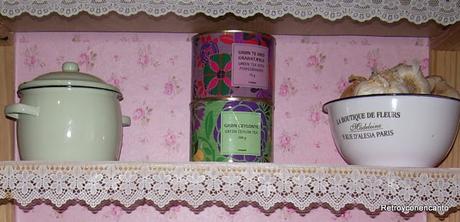 Una despensa muy rosada Una despensa muy rosada