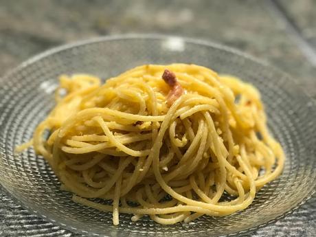 Espaguetis a la carbonara