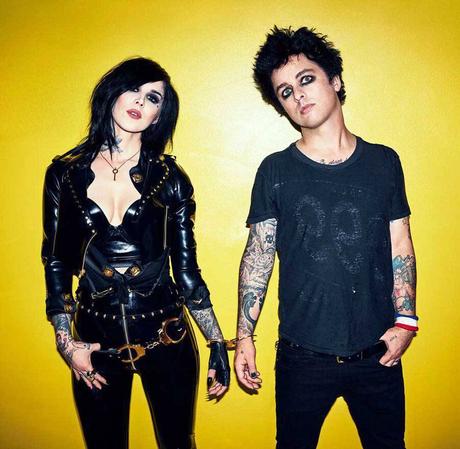 Novedades en Kat Von D: Basket Eyeliner Case (colaboración Billie Joe Armstrong)