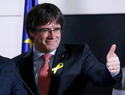 Puigdemont: “El Estado español ha sido derrotado”.