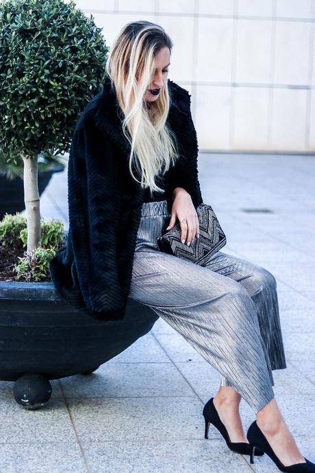 LACE BODY & SILVER PANTS LACE BODY & SILVER PANTS