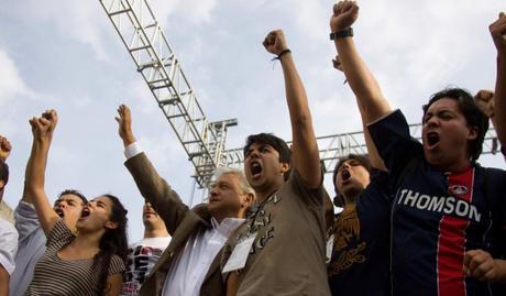 Un Vistazo al #Futuro: Así sería #México si #AMLO gana la Presidencia en #2018 (OJO:  NO ES CAMPAÑA ES UN CUENTO DE FICCION)