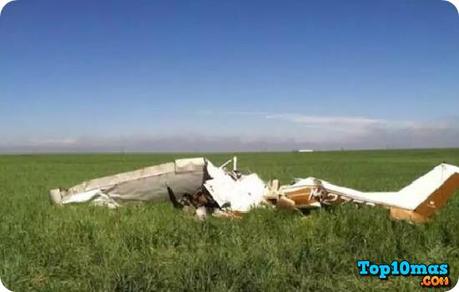 Selfie Pilotando un avión-top-10-selfies-mas-peligrosos