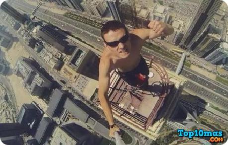 Selfie Escalando un edificio-top-10-selfies-mas-peligrosos