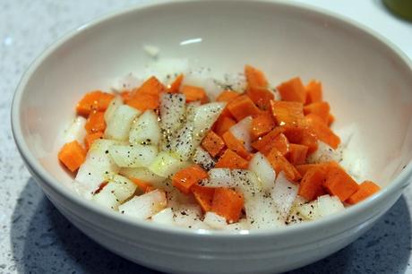 Ensalada templada de gulas con setas