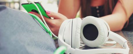 Envíanos tu maqueta o tu disco.