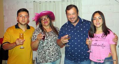 La iglesia Hay Vida en Jesús convertida en Discoteca Cristiana