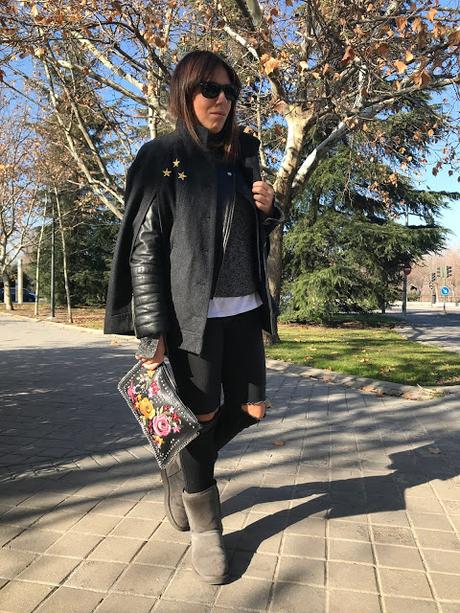 HANDMADE MAXI SCARF.- HANDMADE MAXI SCARF.-