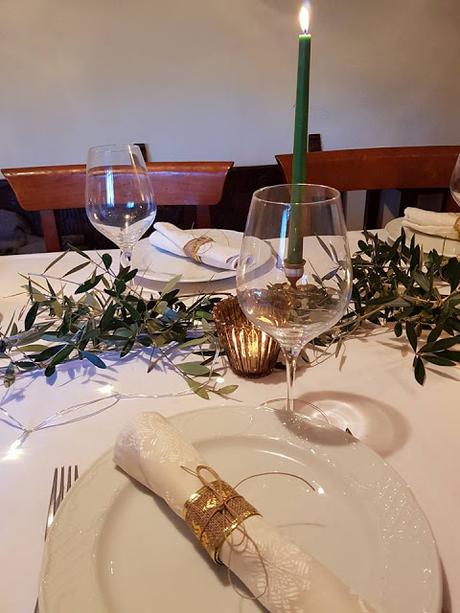 La decoración de nuestra mesa de Navidad y de San Esteban 2017.