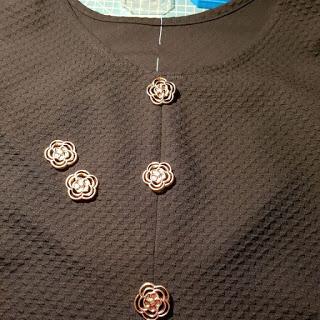 SHIRT CON UN TOQUE DIFERENTE