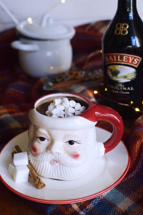 Chocolate caliente con Baileys (Baileys Hot Chocolate)