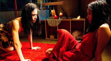 Guilty of romance (2011), sexo, muerte y amor