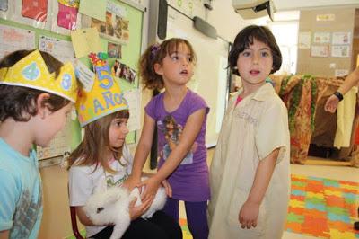 Stickers para ropa, stickers para marcar ropa, adhesivos para ropa, stickers adhesivos, cintas personalizadas para ropa, cintas con nombre para ropa, cintas con nombre para ropa de niños, cintas personalizadas, etiquetas con nombre para ropa,