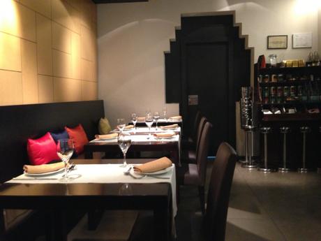 Restaurante hindú Bembi, cocina india moderna en Barcelona.