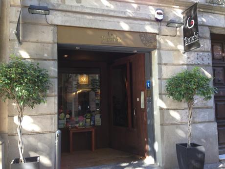 Restaurante hindú Bembi, cocina india moderna en Barcelona.