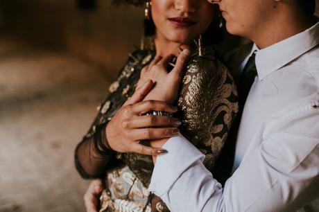 Adiós 2017...Negro y Dorado, una novia diferente Adiós 2017...Negro y Dorado, una novia diferente