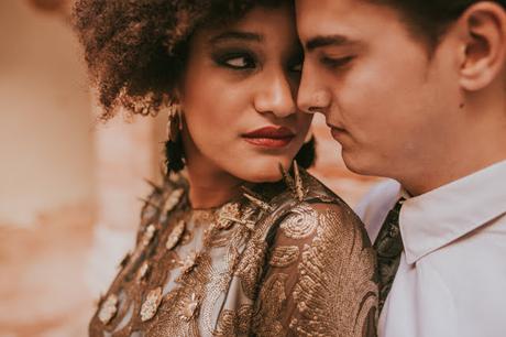 Adiós 2017...Negro y Dorado, una novia diferente Adiós 2017...Negro y Dorado, una novia diferente