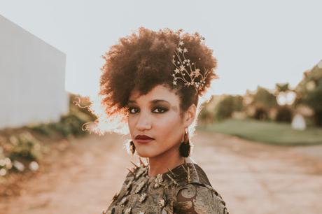 Adiós 2017...Negro y Dorado, una novia diferente Adiós 2017...Negro y Dorado, una novia diferente