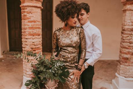 Adiós 2017...Negro y Dorado, una novia diferente Adiós 2017...Negro y Dorado, una novia diferente