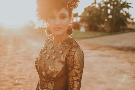 Adiós 2017...Negro y Dorado, una novia diferente Adiós 2017...Negro y Dorado, una novia diferente