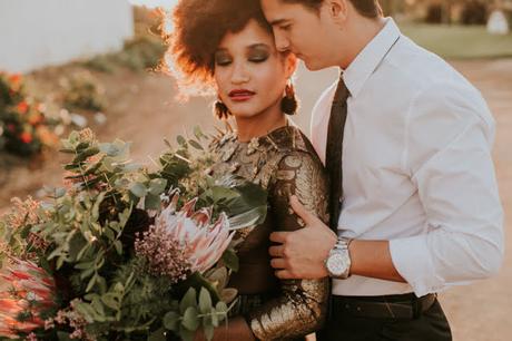 Adiós 2017...Negro y Dorado, una novia diferente Adiós 2017...Negro y Dorado, una novia diferente