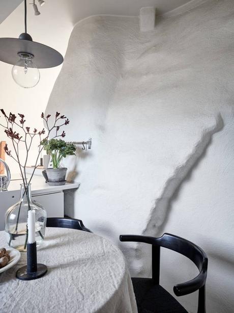 mini estudio mini ático estilo nórdico distribución diáfana decoración interiores decoración espacios pequeños cocina abierta aticos nordicos 